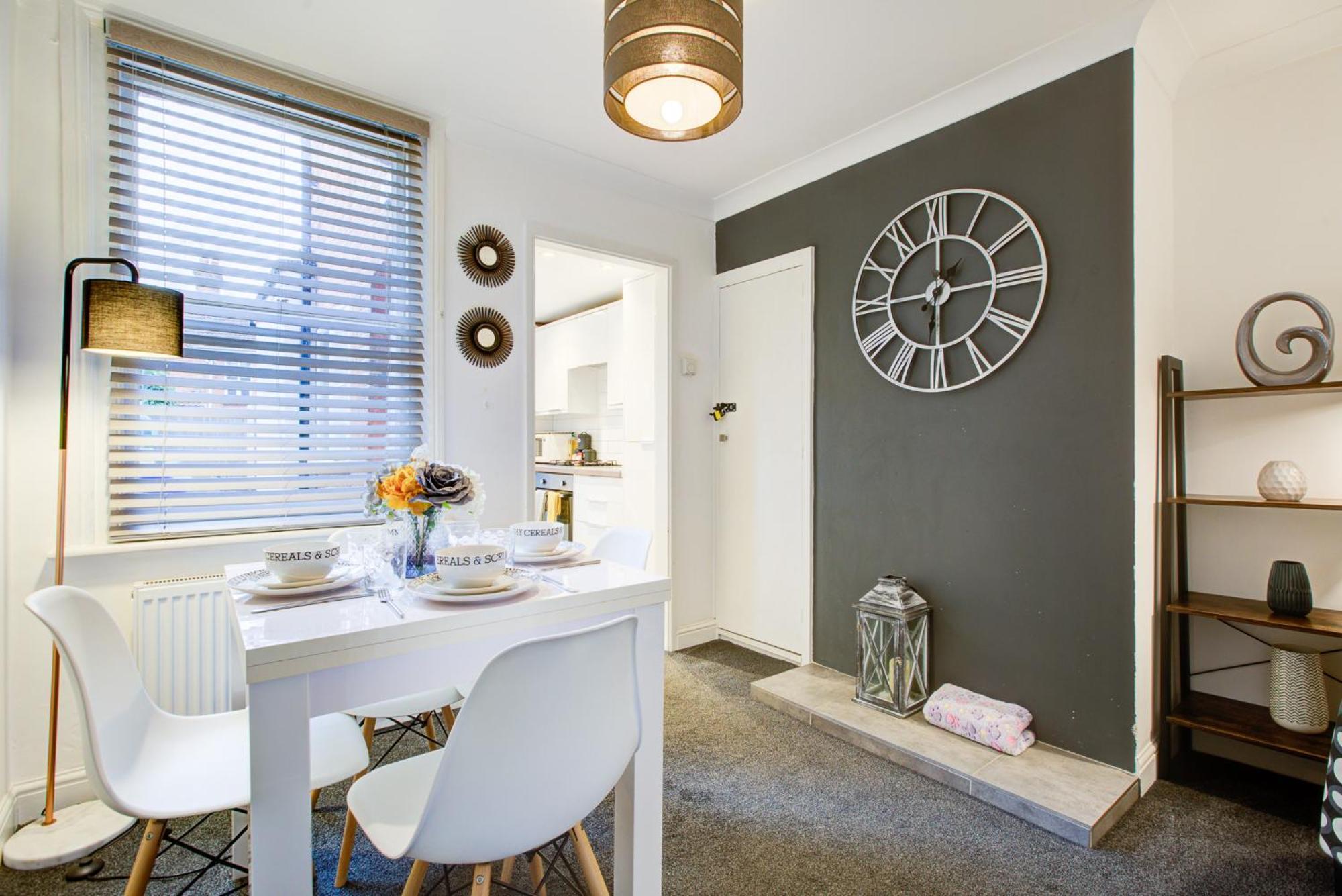 'Number 11' Central Colchester - Super Convenient 2 X Double Bed 1 X Single Bed Cottage Plus Office & Garden, 8 Min Walk Nth Station & Town Ctr, 2 Min Walk Local Shops & Restaurants Exterior foto