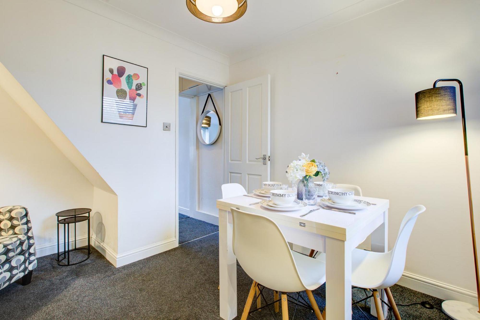 'Number 11' Central Colchester - Super Convenient 2 X Double Bed 1 X Single Bed Cottage Plus Office & Garden, 8 Min Walk Nth Station & Town Ctr, 2 Min Walk Local Shops & Restaurants Exterior foto